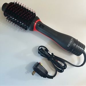 Revlon One Step Plus Hair Dryer and Volumizer Hot Air Brush